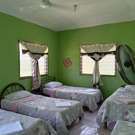 Mulu D Cave Homestay エクステリア 写真