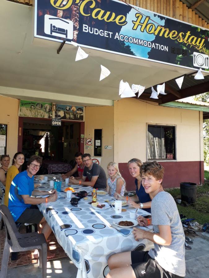 Mulu D Cave Homestay エクステリア 写真