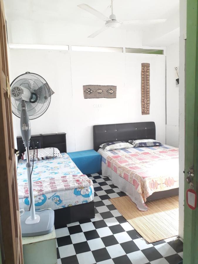 Mulu D Cave Homestay エクステリア 写真